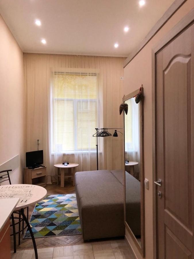 Apartament At Park リヴィウ エクステリア 写真